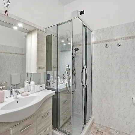 Apartment Serendipity